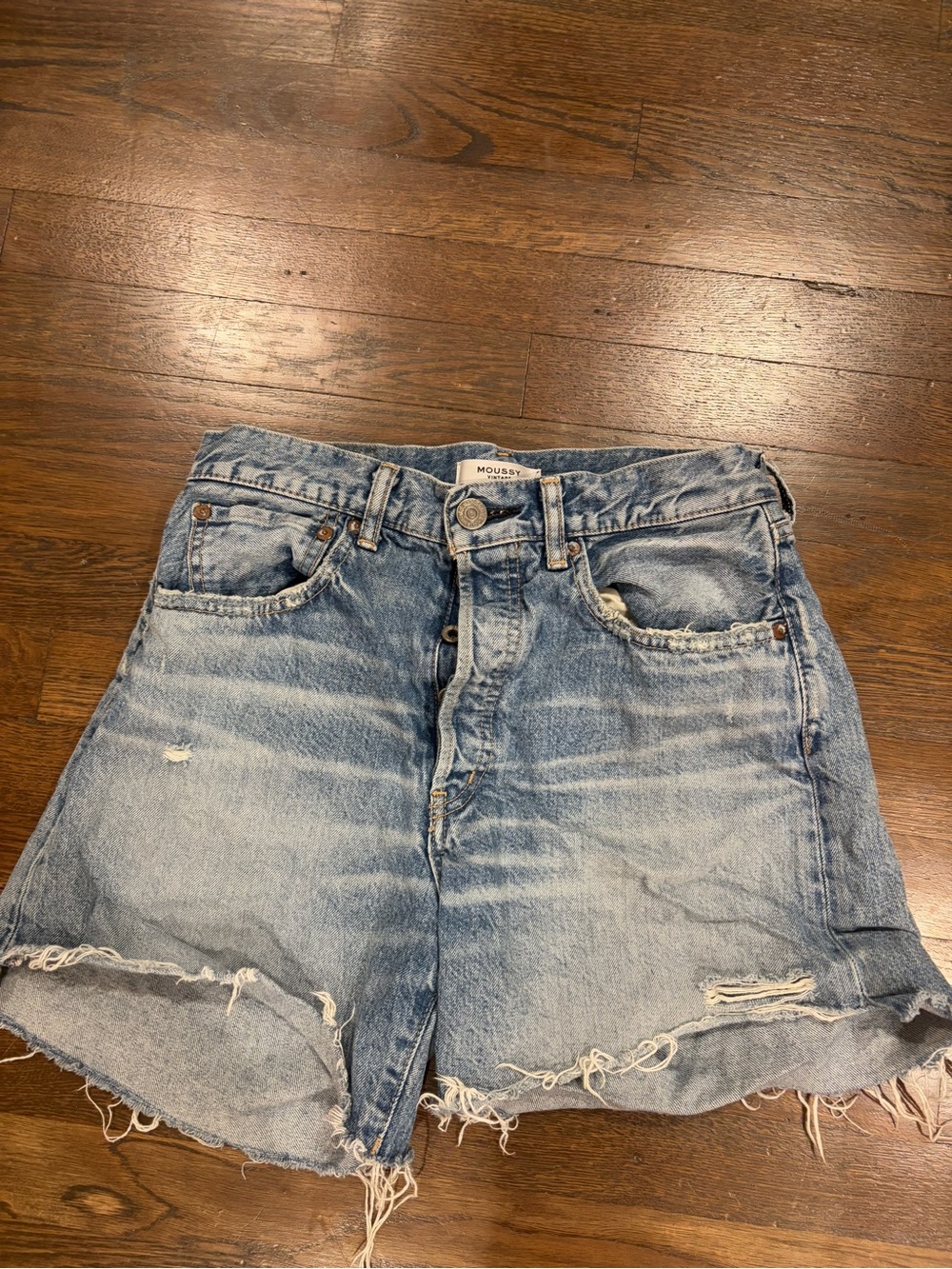 Moussy Jorts